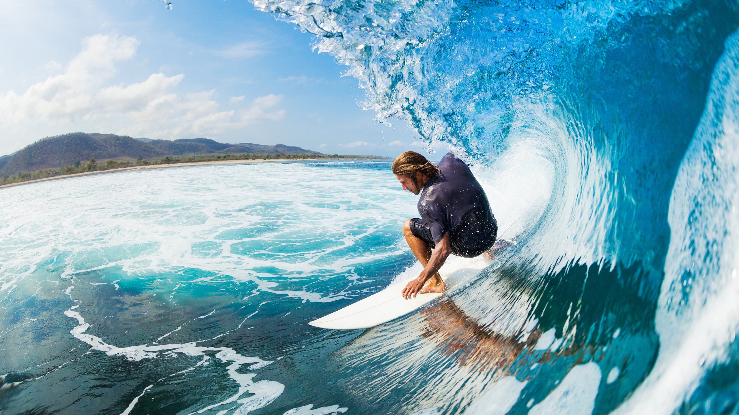 开云体育中国官网-勇士队继续保持火热状态，冲击历史纪录，勇士队集锦